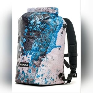 ICEMULE NWT Jaunt 9L Collapsible Waterproof Canouflage Blue and Black Backpack